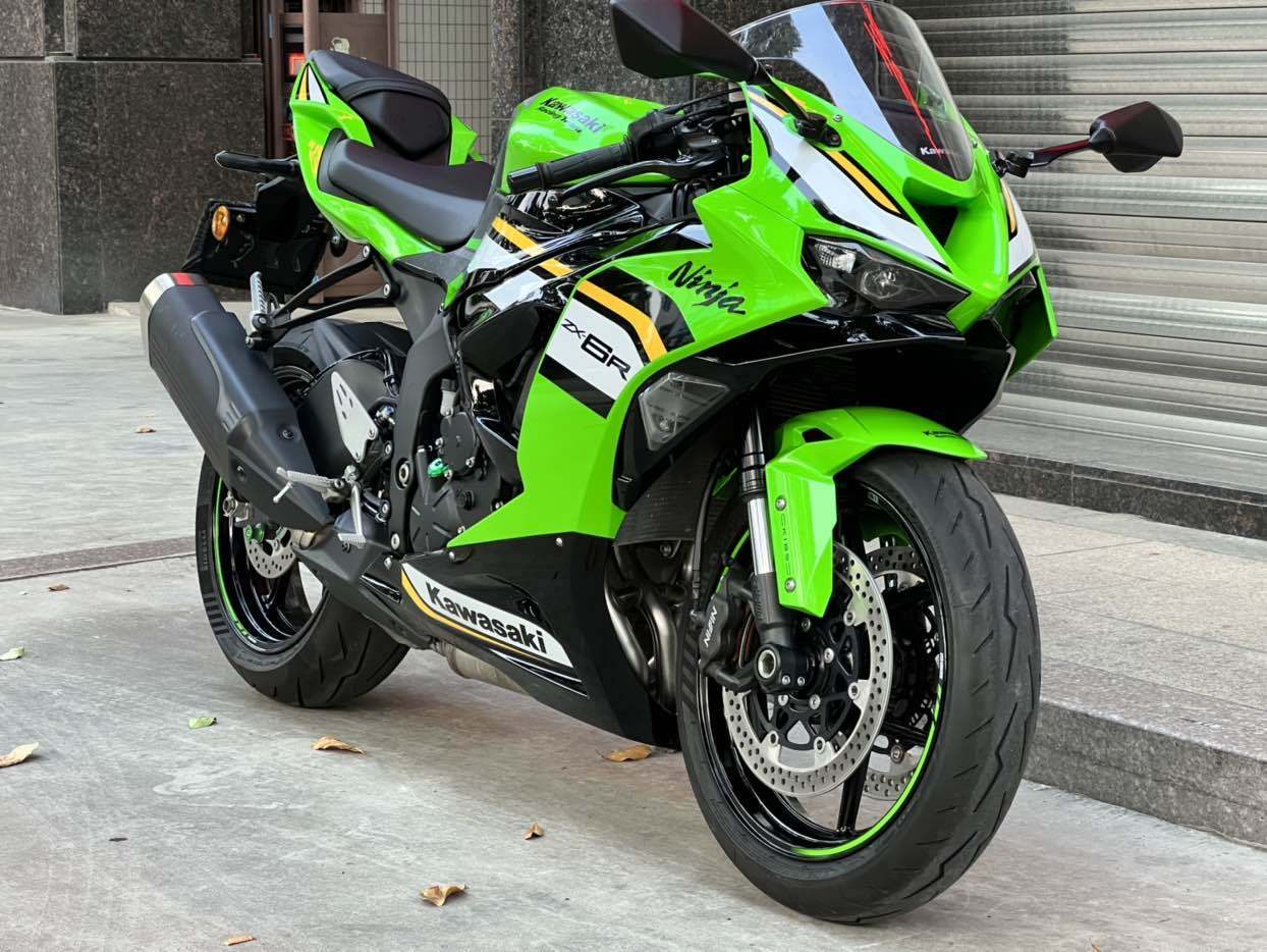 川崎 Ninja ZX-6R 