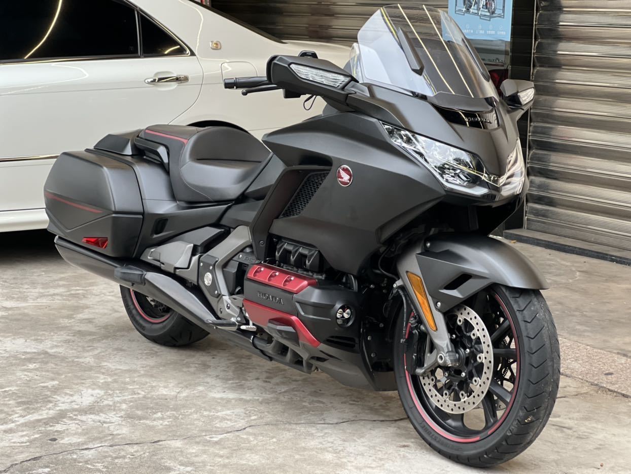 本田DREAMWING Gold Wing GL 1800 F6B