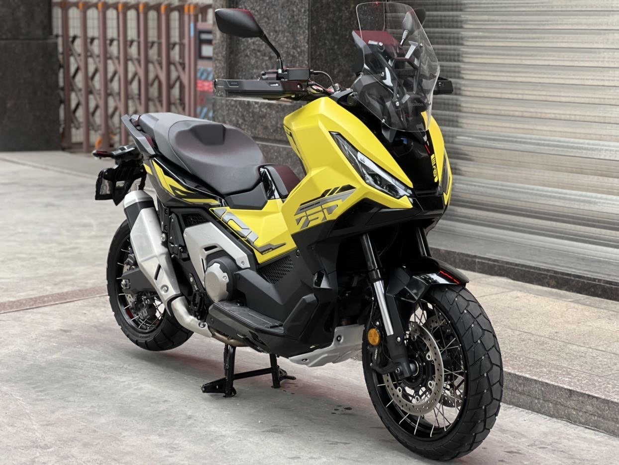 本田DREAMWING X-ADV 750