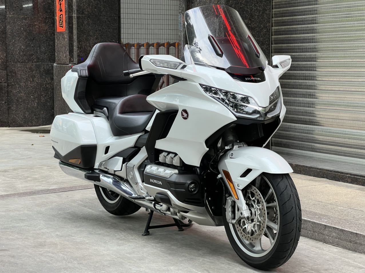 本田DREAMWING Gold Wing GL1800