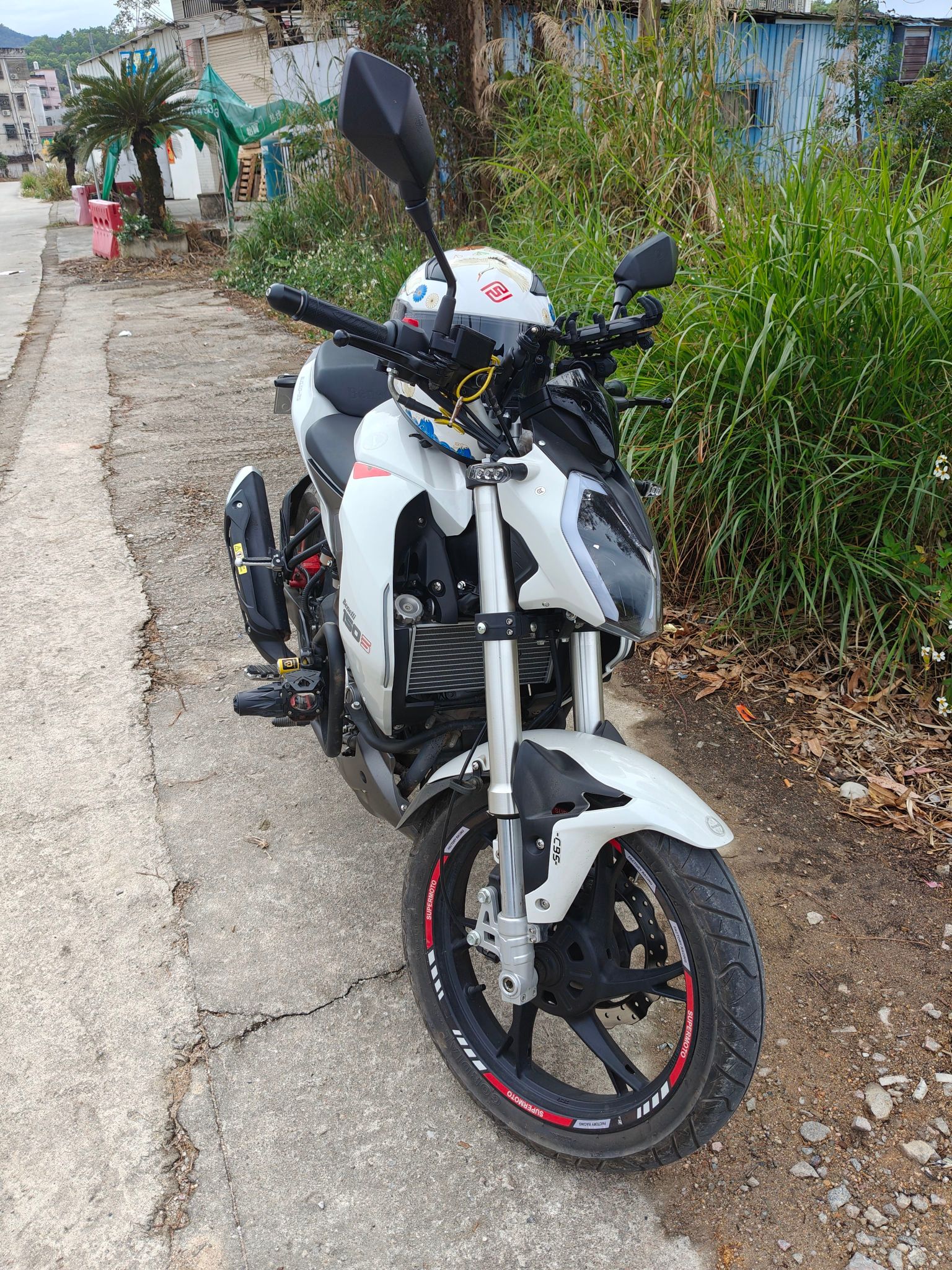 贝纳利 小迅龙 BN150S