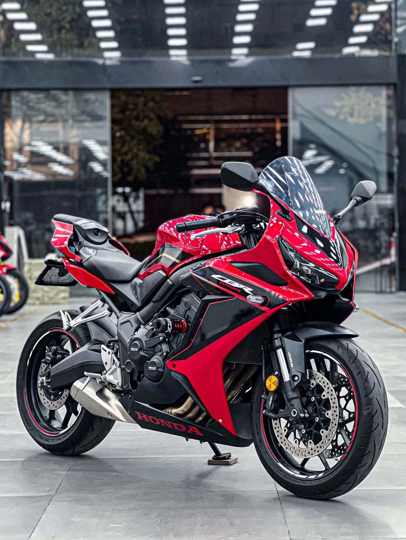 本田DREAMWING CBR650R
