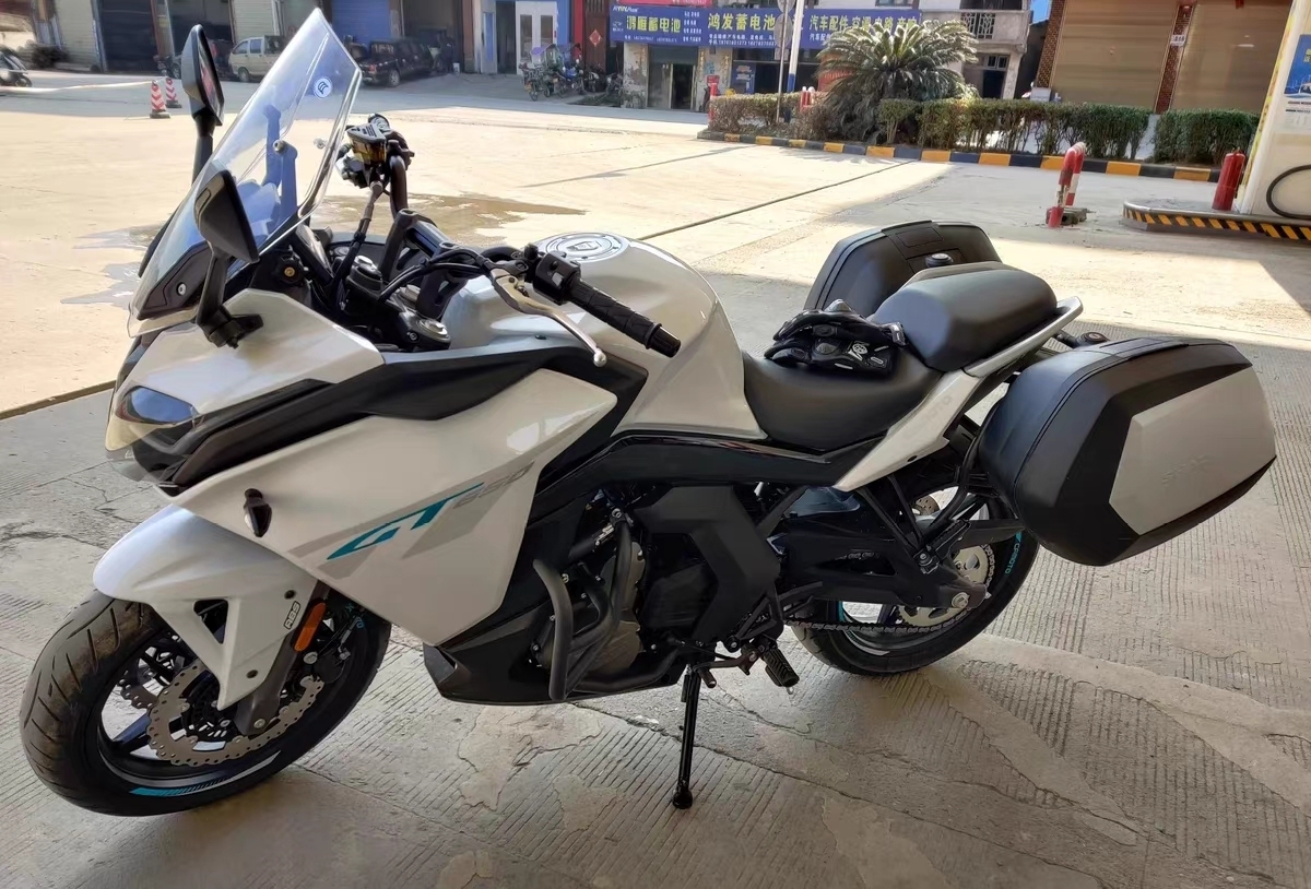 春风 650GT