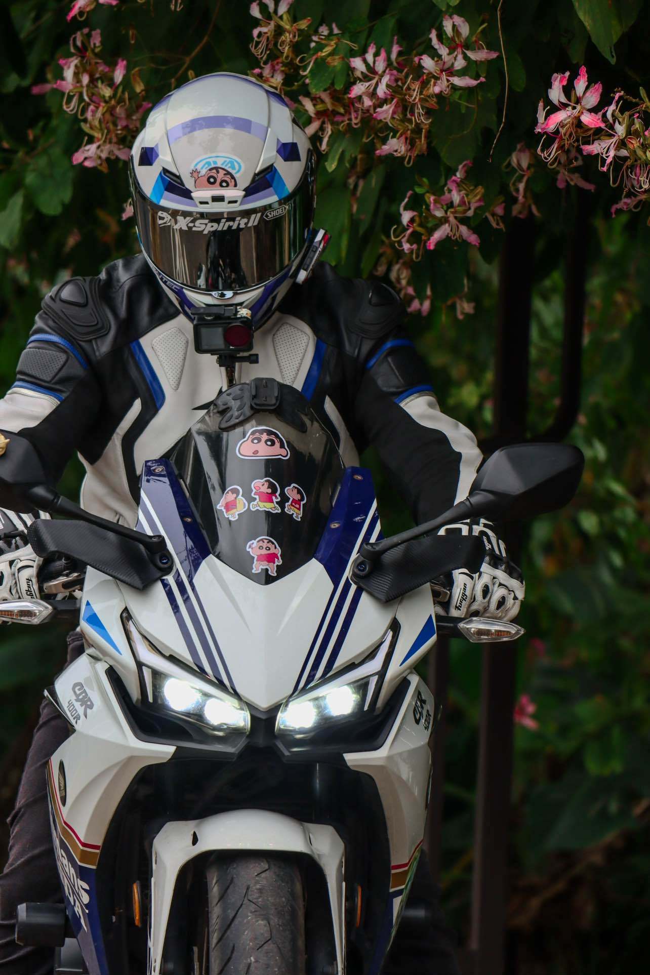 本田WING CBR400R