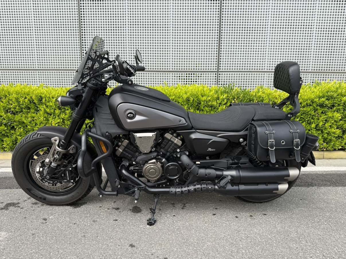 QJMOTOR 闪600