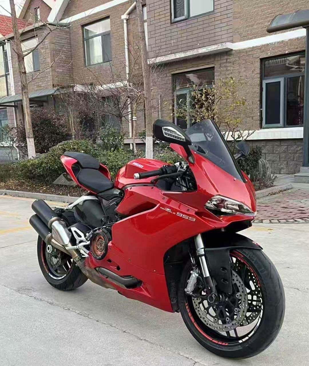 杜卡迪 Panigale 959