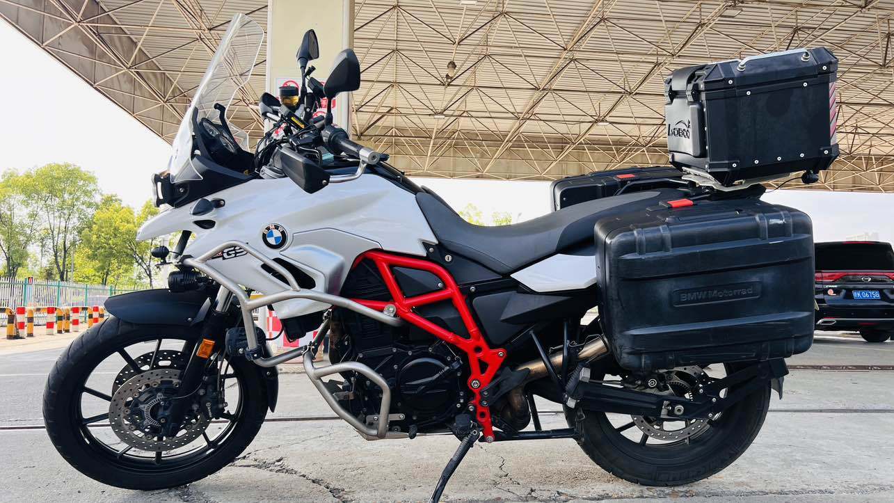 宝马 F 700 GS