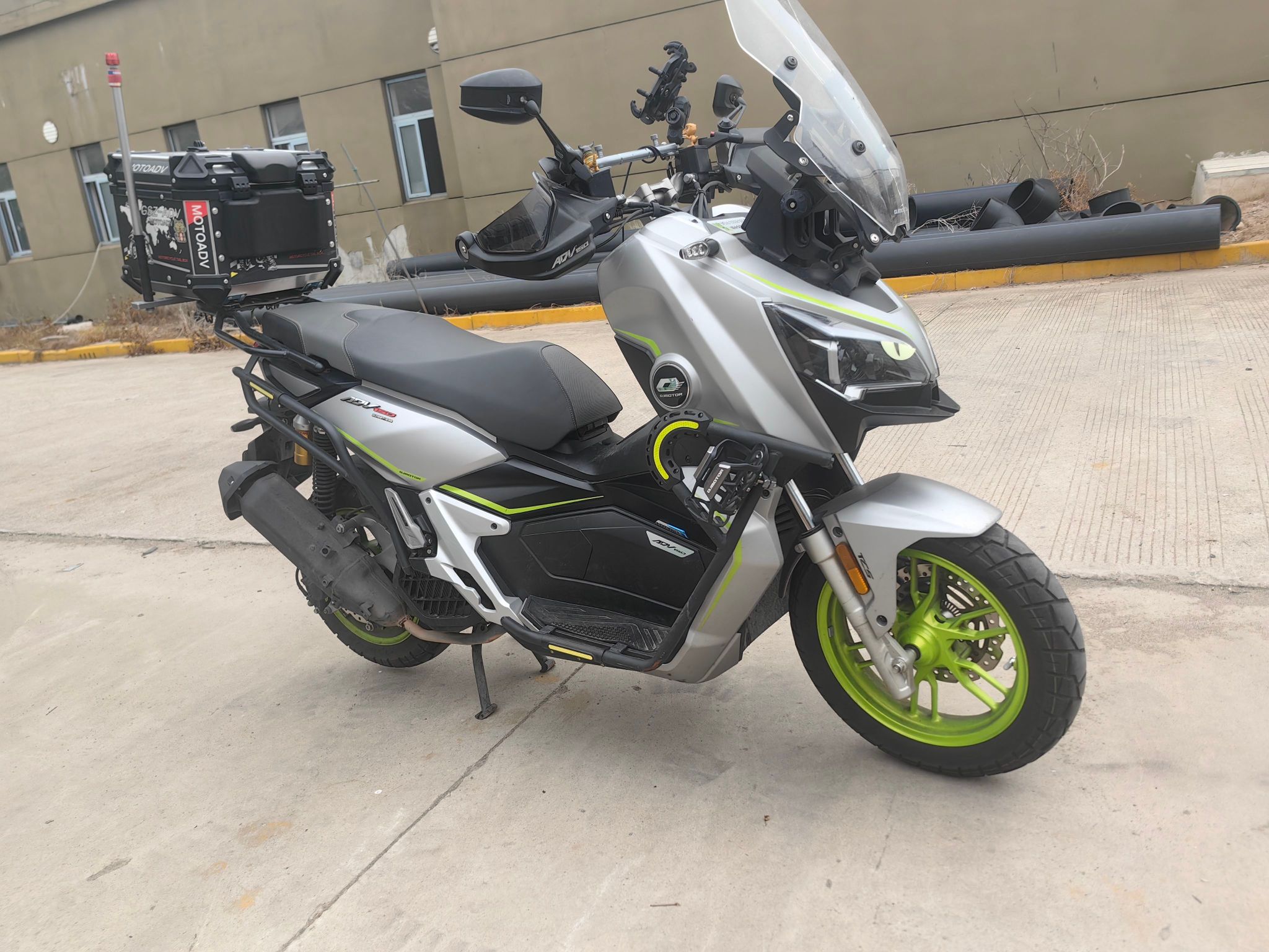 QJMOTOR 鸿150 ADV