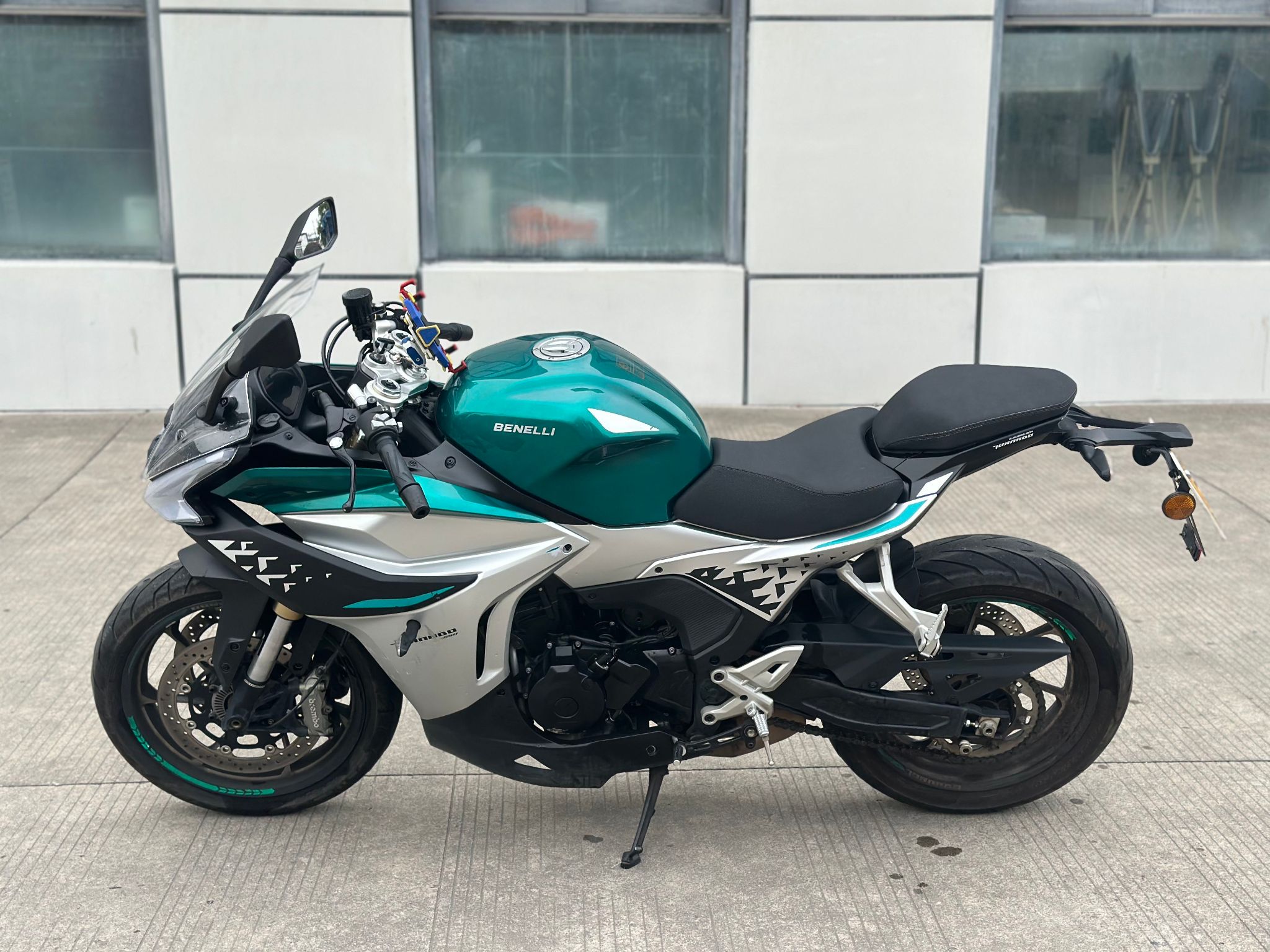 贝纳利 龙卷风 Tornado 552R
