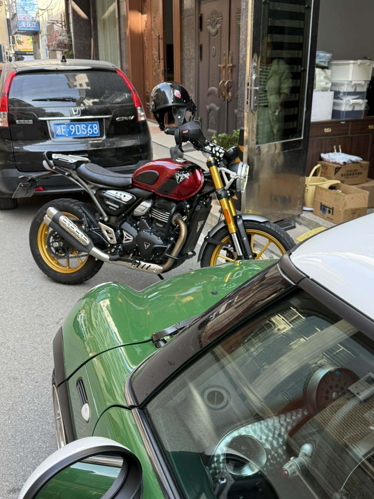凯旋 Scrambler 400 X