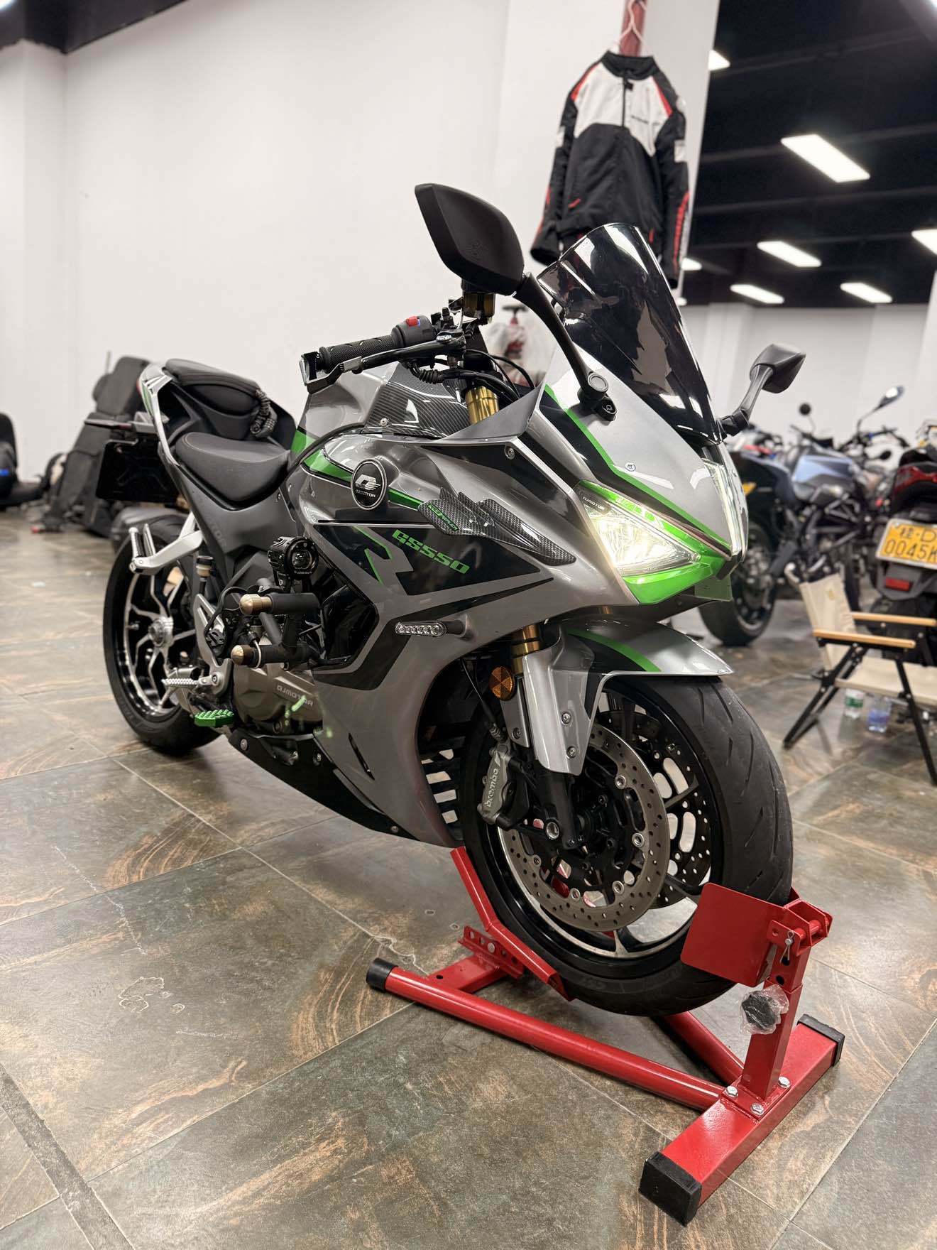 QJMOTOR 赛550
