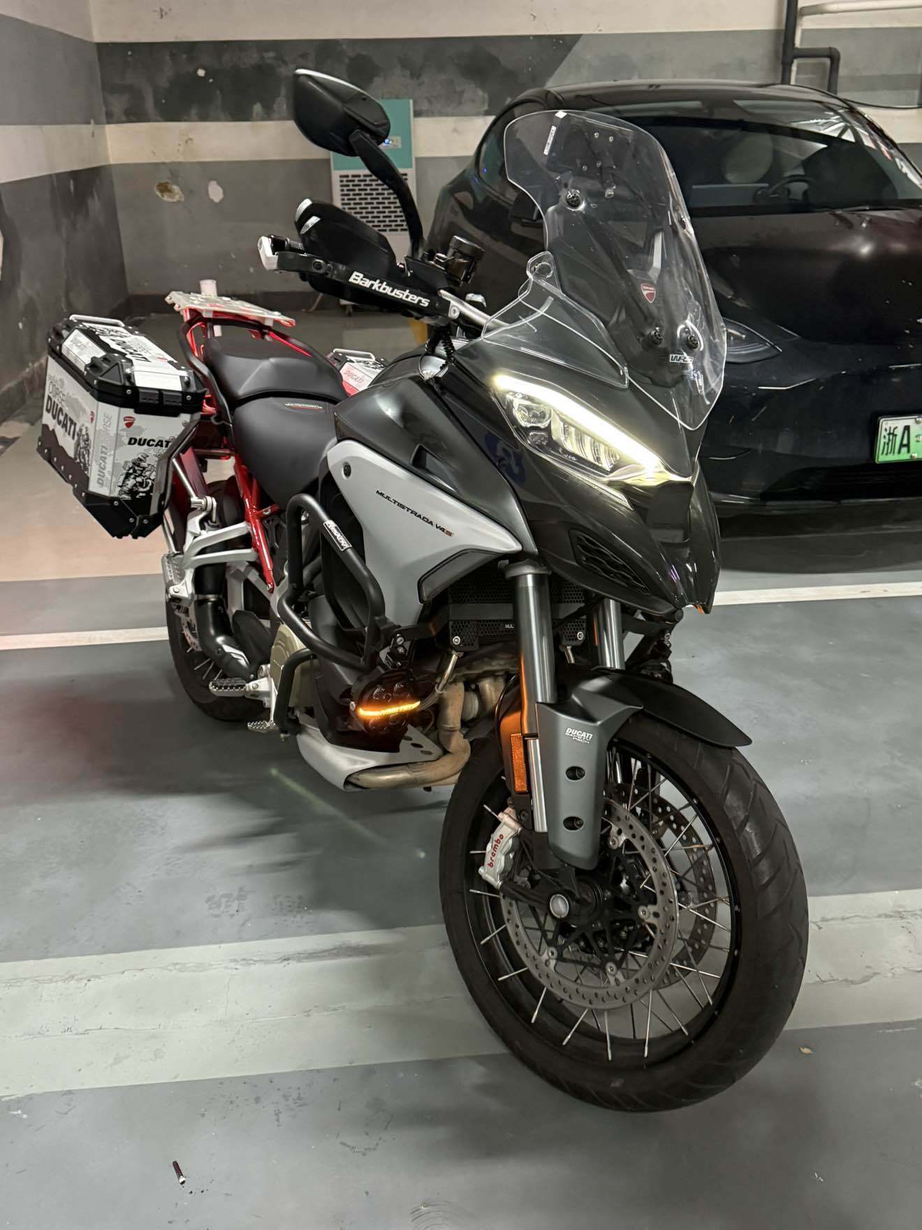 杜卡迪 Multistrada V4