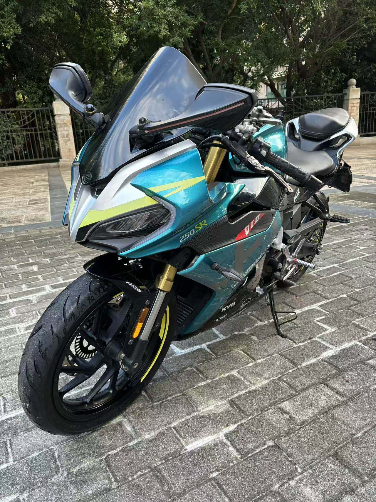 春风 250SR