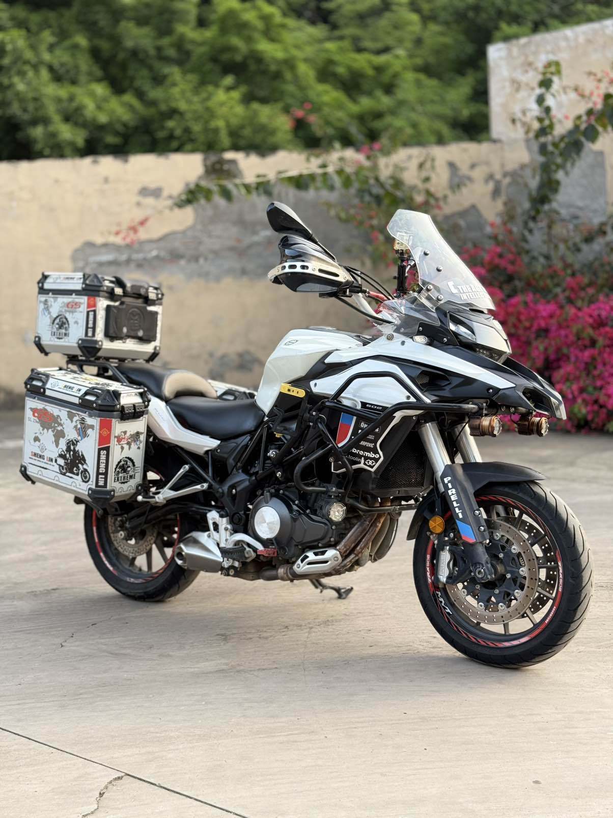 贝纳利 金鹏 TRK502