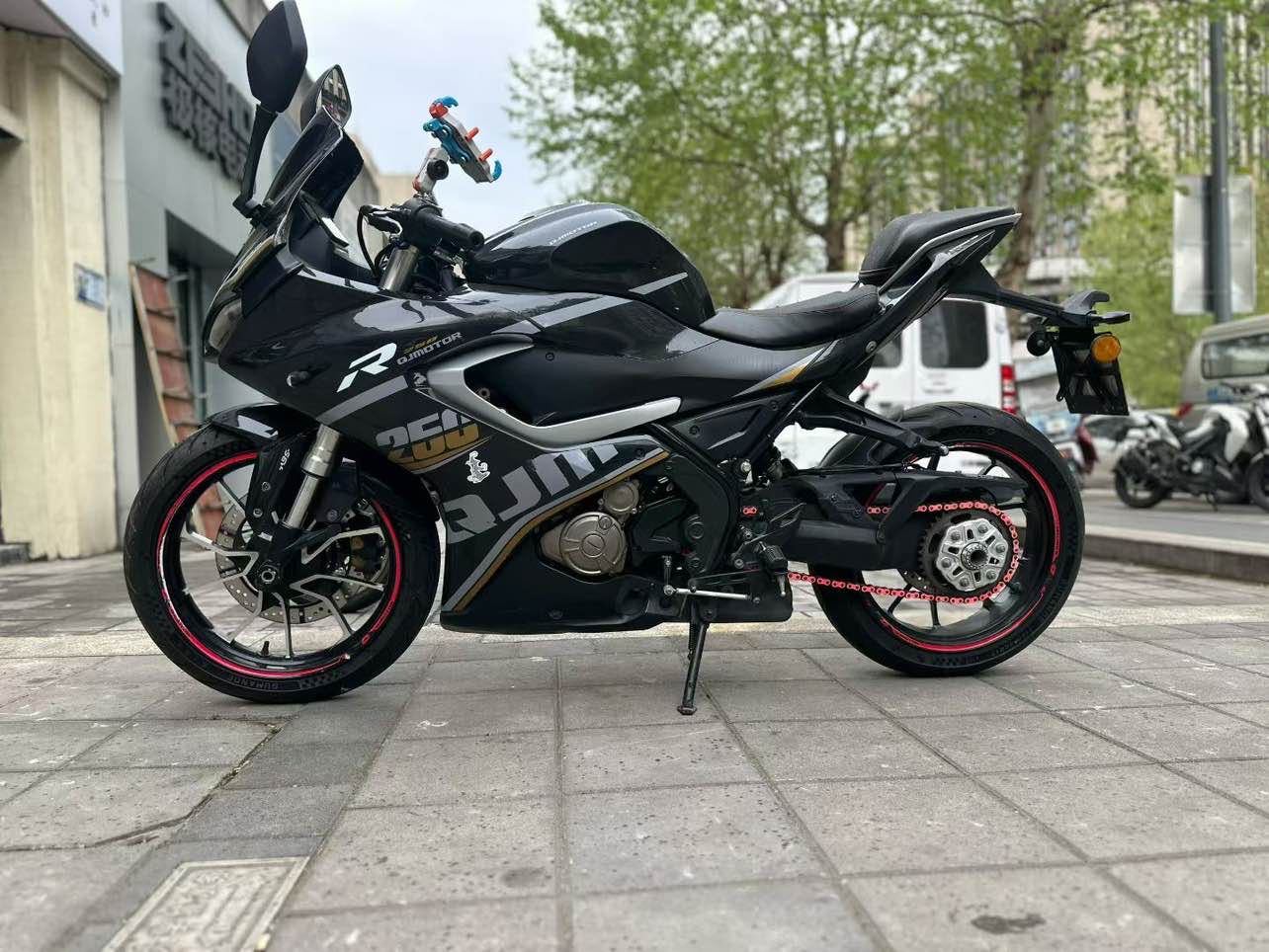 QJMOTOR 赛250
