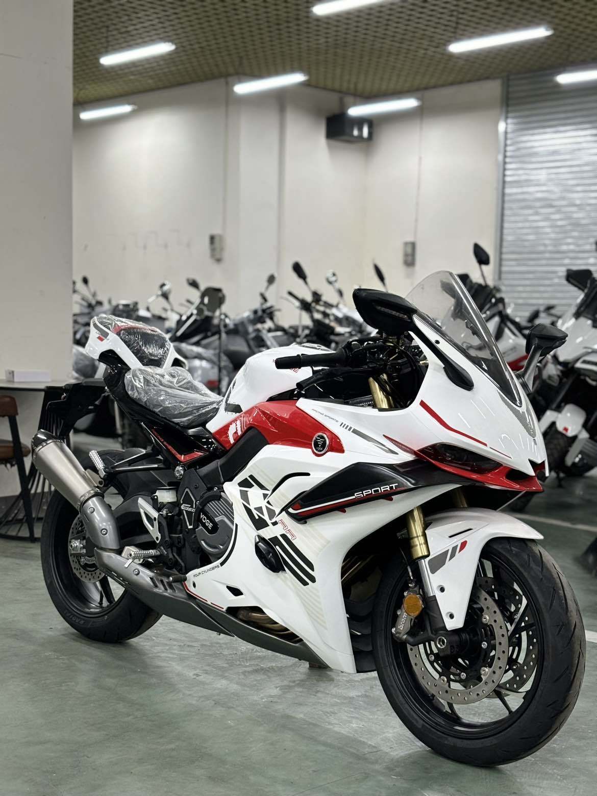 无极 RR660