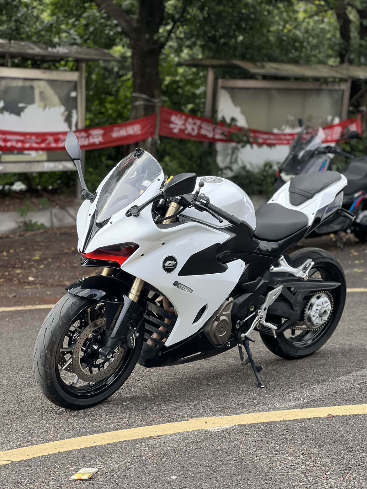 QJMOTOR 赛450