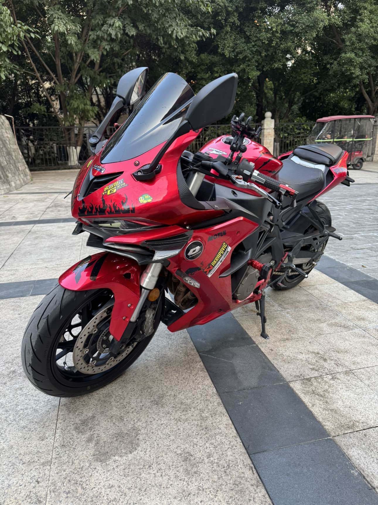 QJMOTOR 赛600