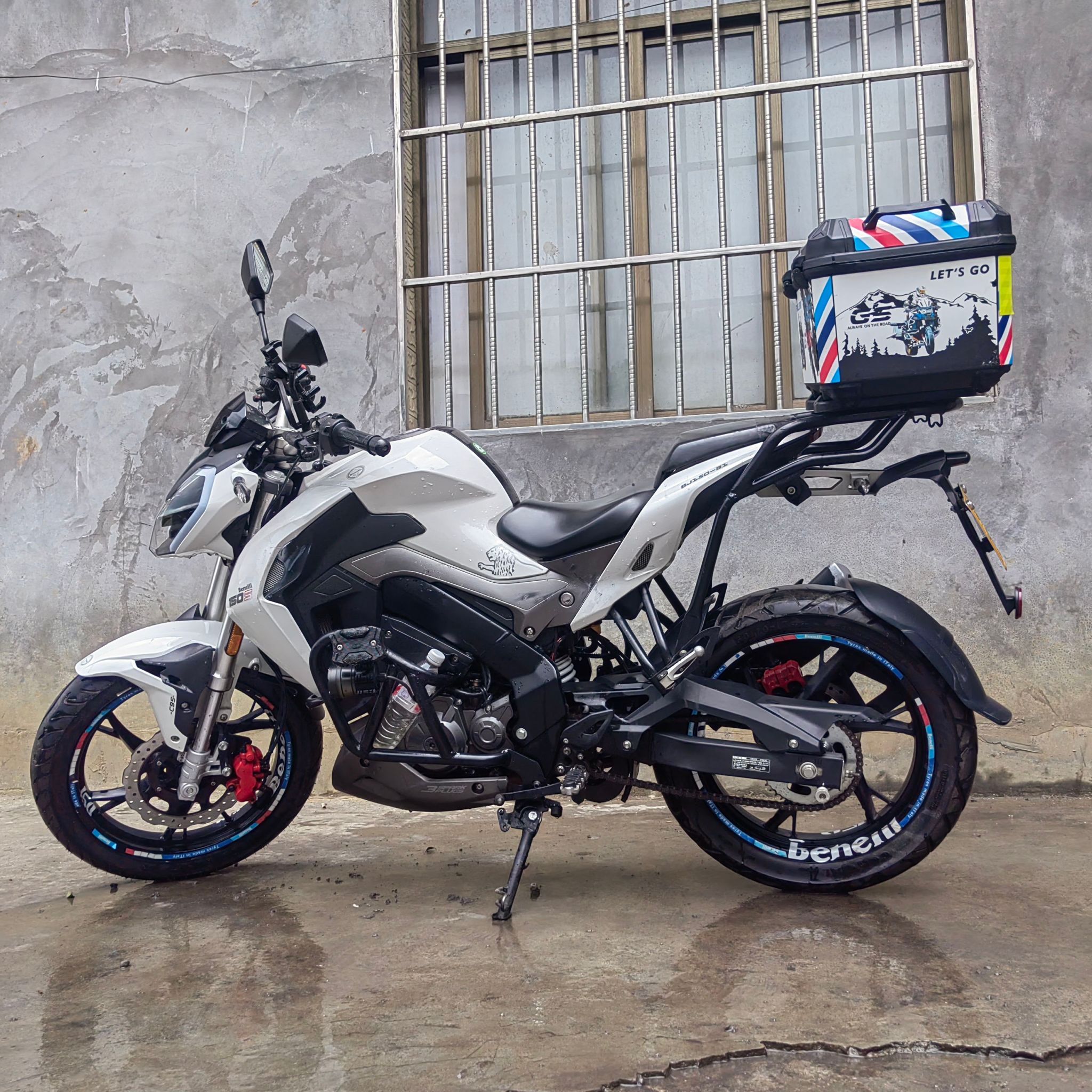 贝纳利 小迅龙 BN150S