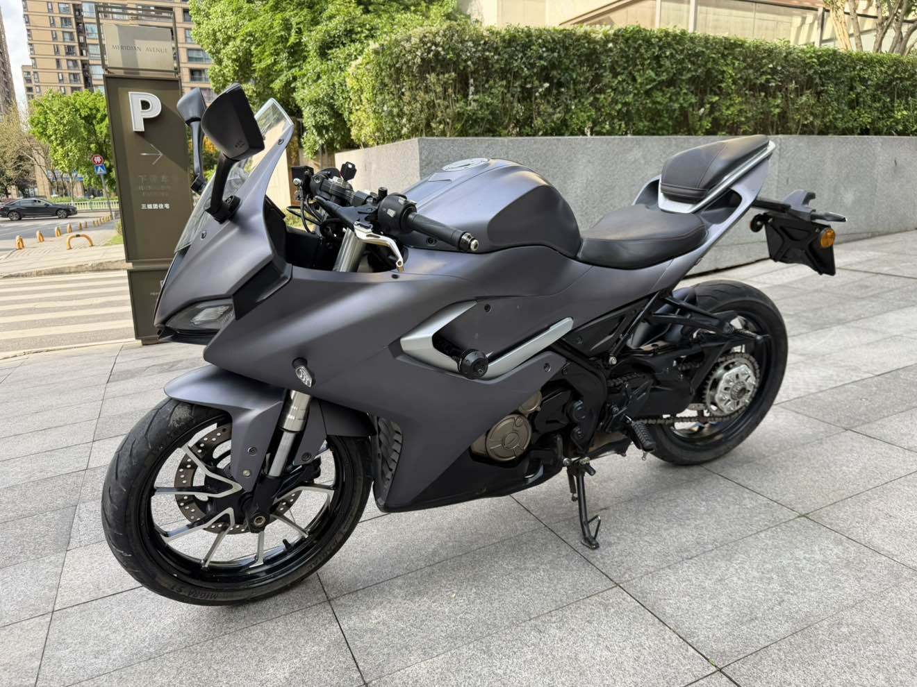 QJMOTOR 赛250