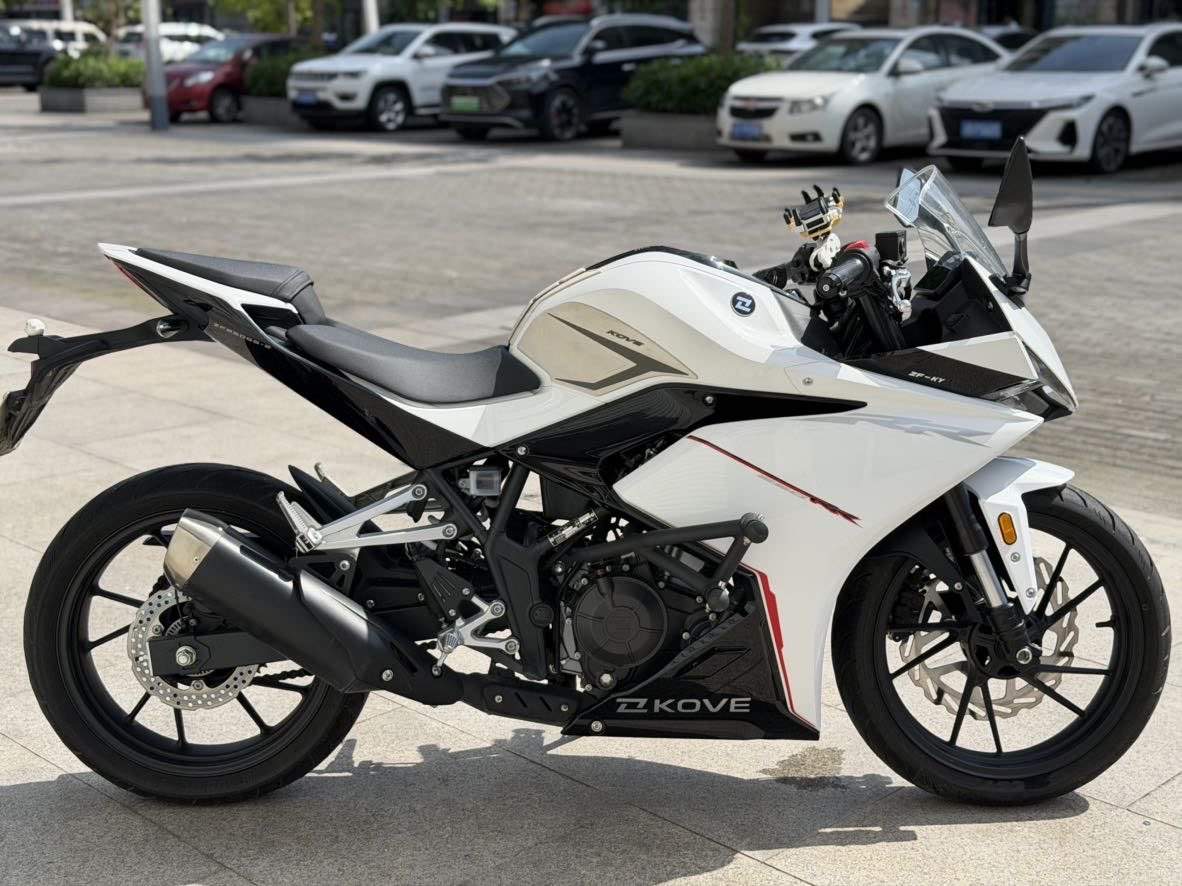 凯越 250RR 刺鸟