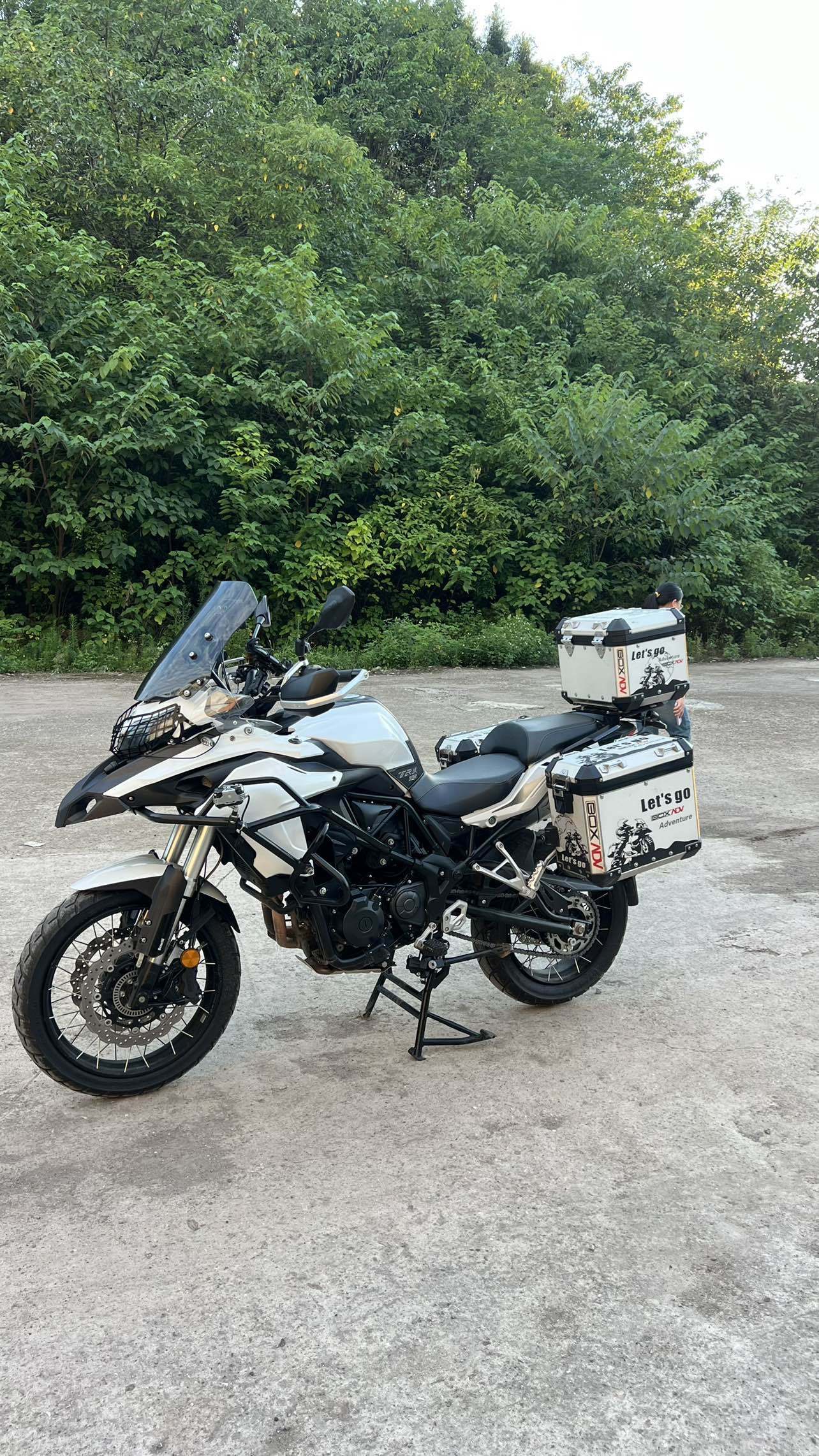 贝纳利 金鹏 TRK502