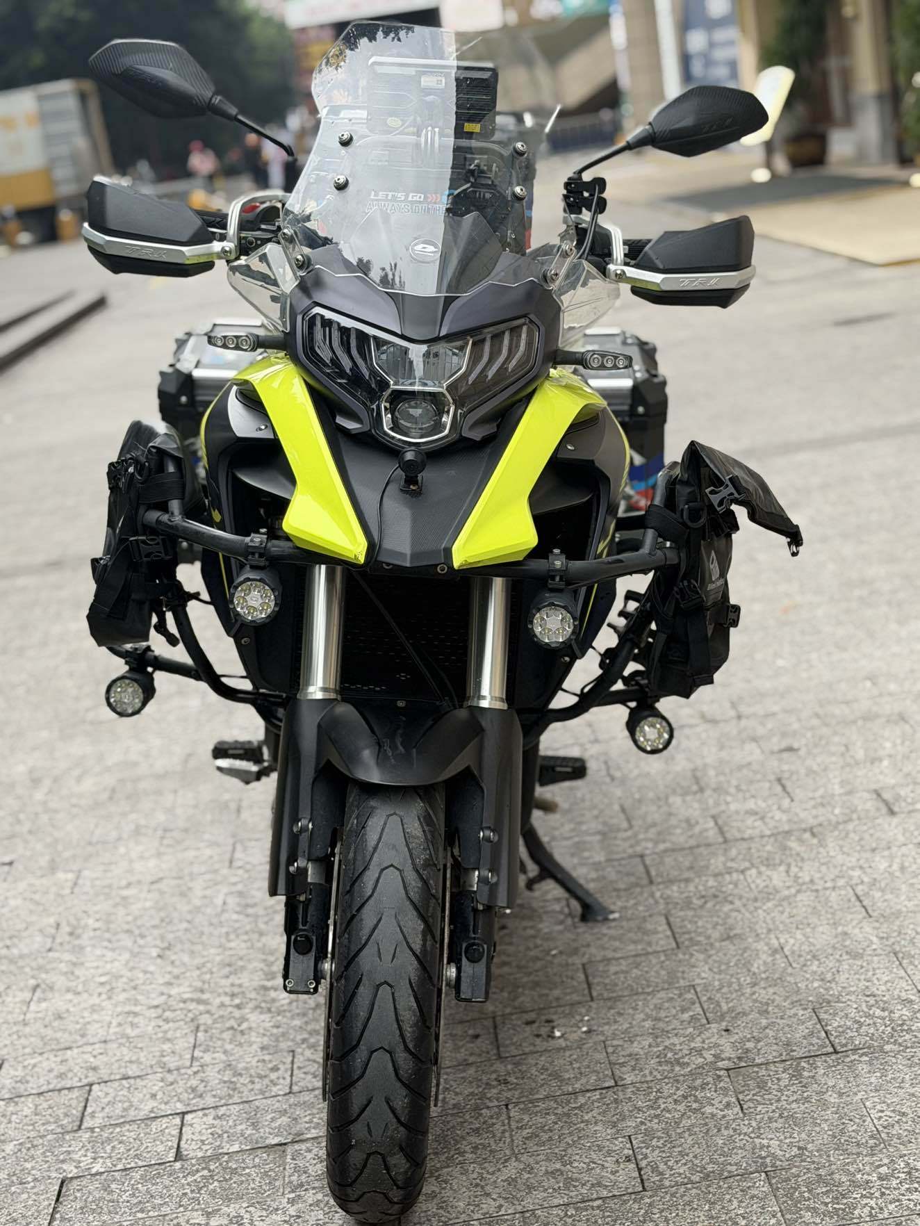 QJMOTOR 骁500