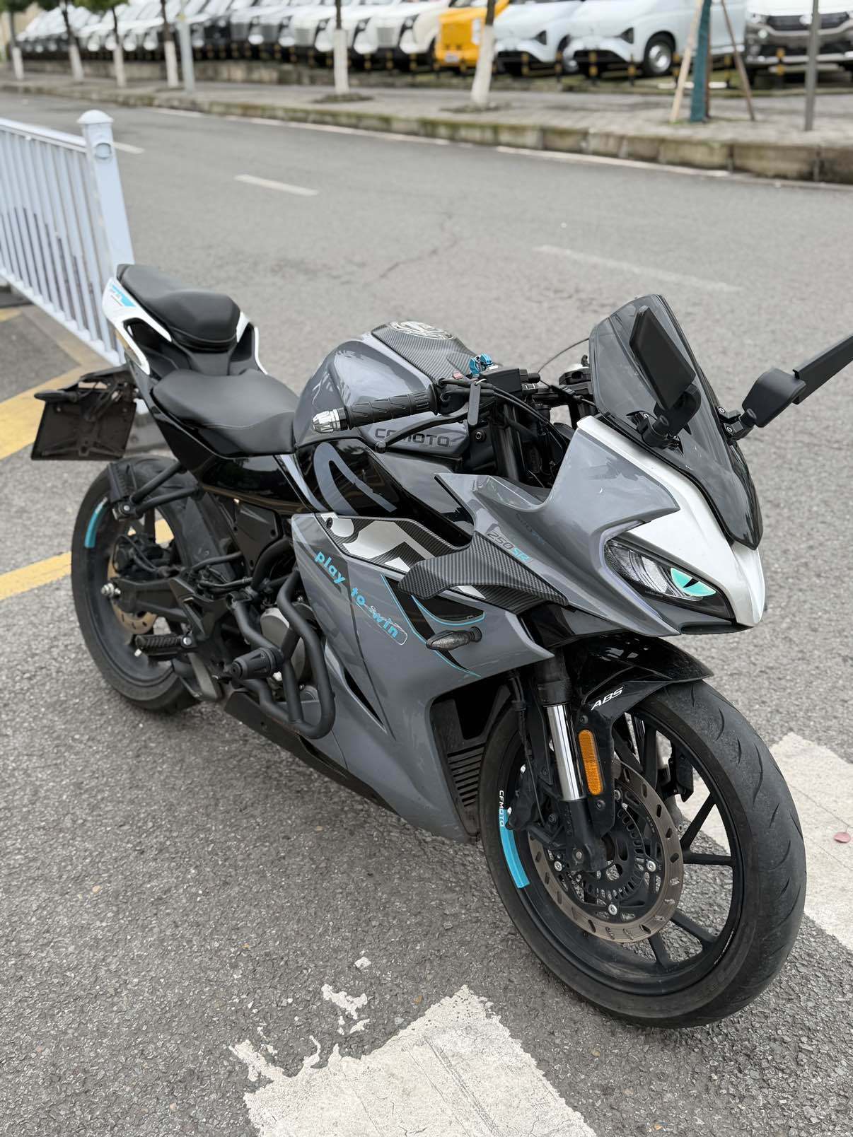 春风 250SR