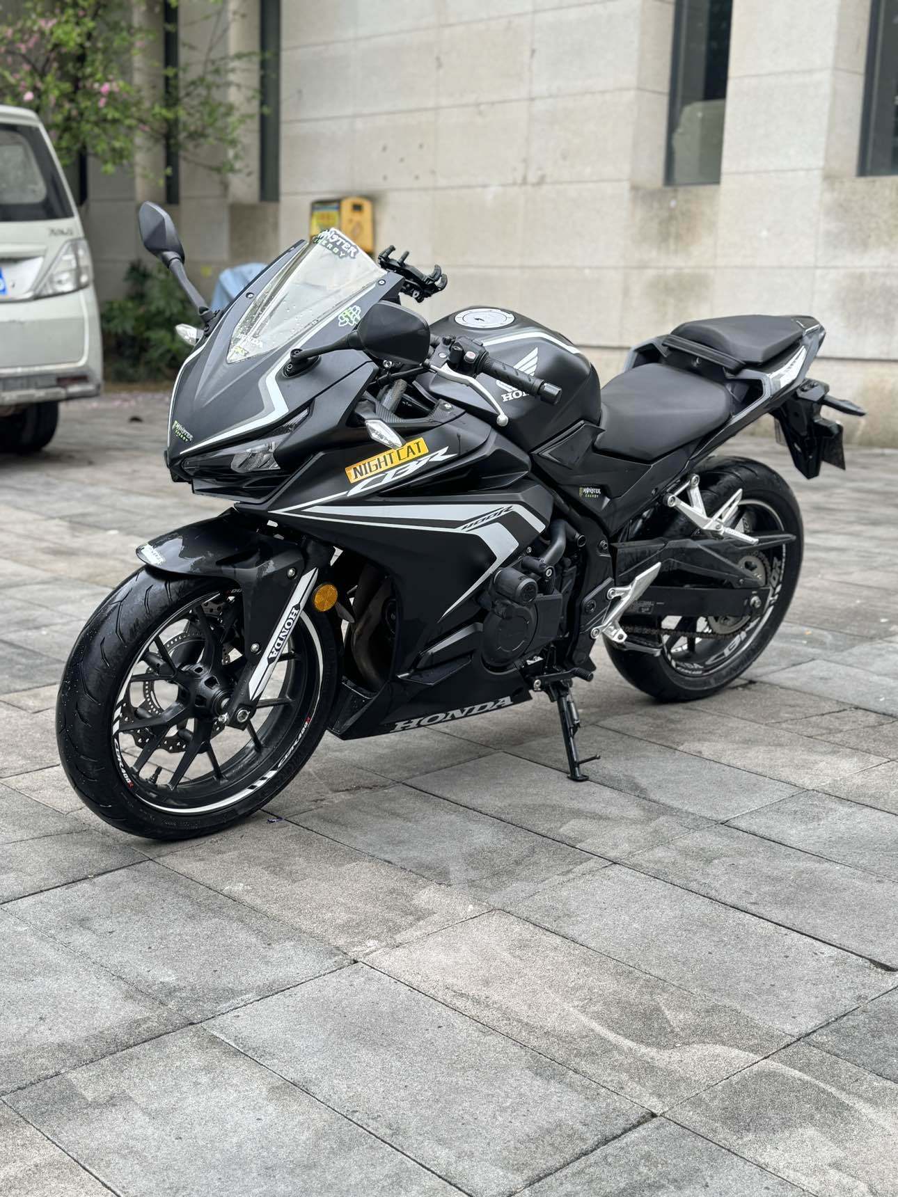 本田WING CBR400R