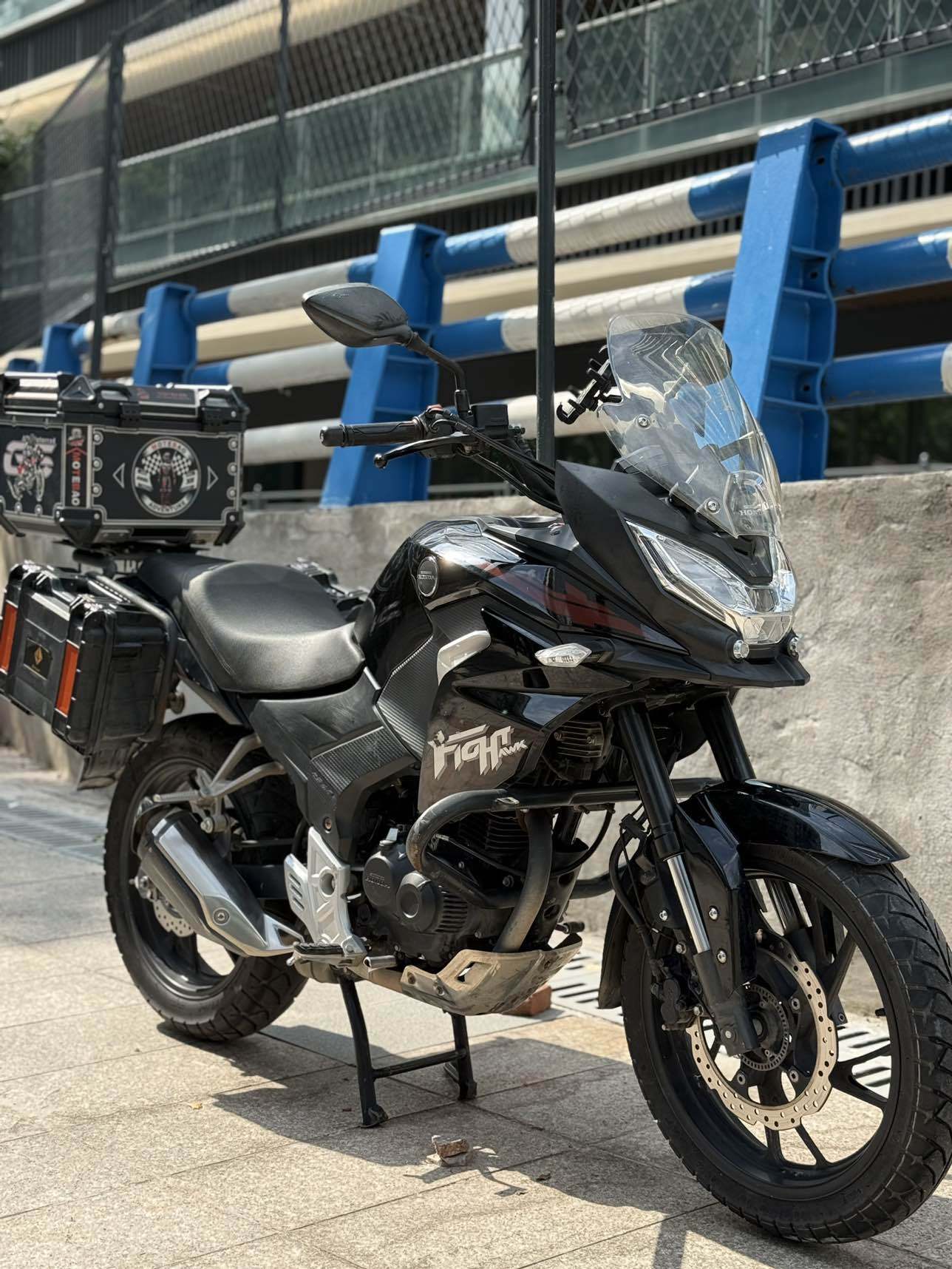 新大洲本田 CBF190X