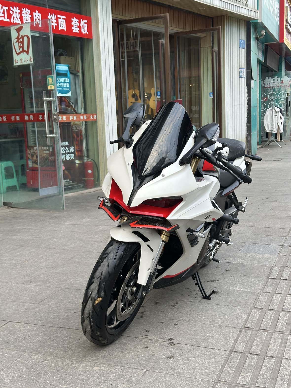 QJMOTOR 赛550