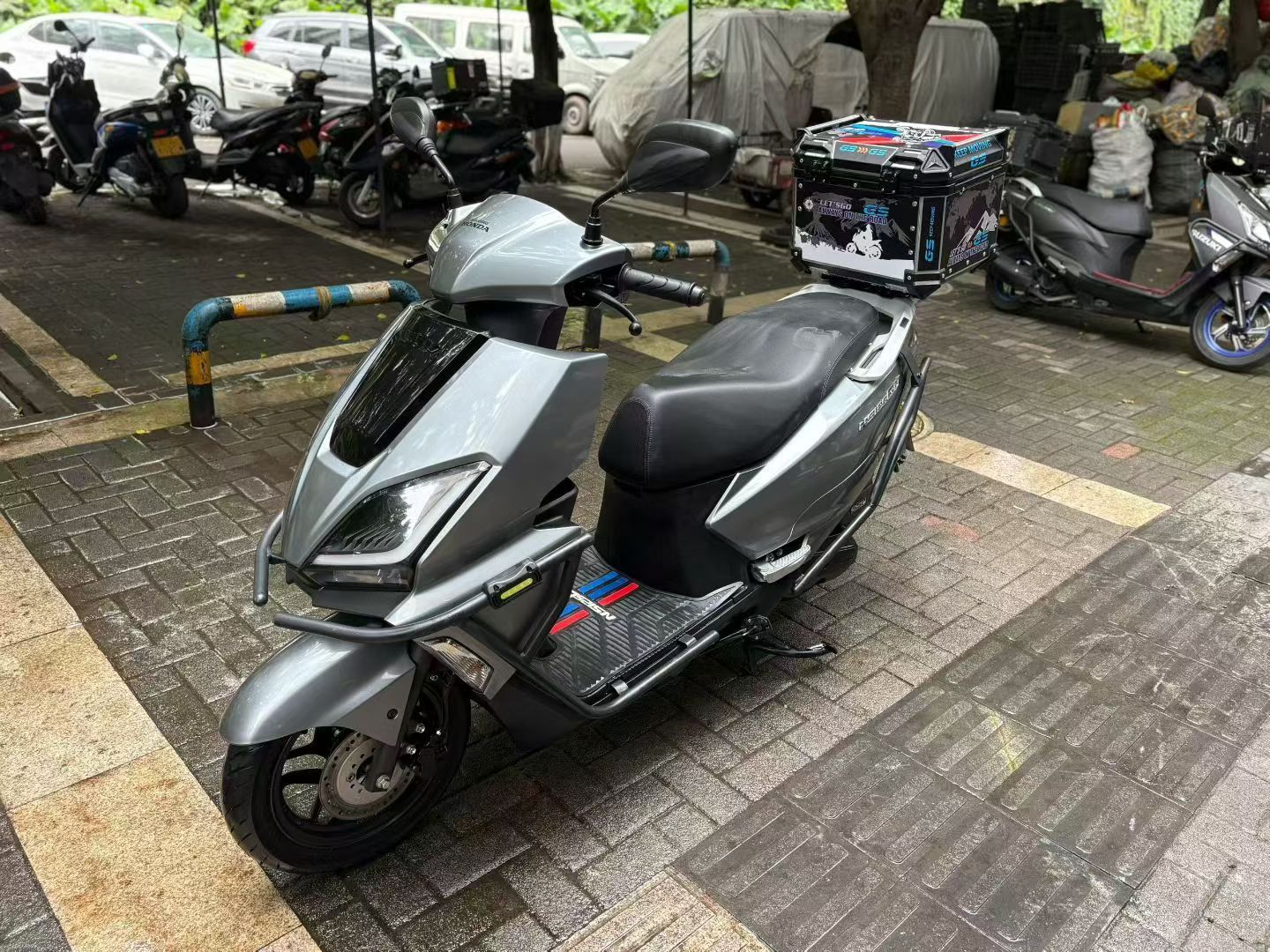 新大洲本田 NS125GU