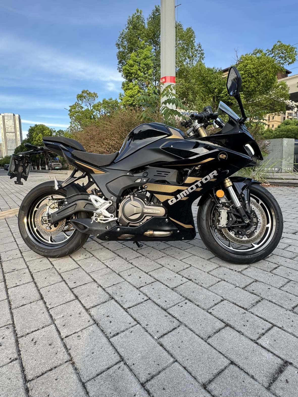 QJMOTOR 赛550
