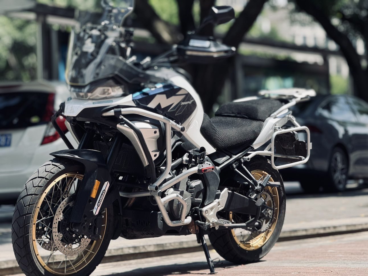 春风 700MT