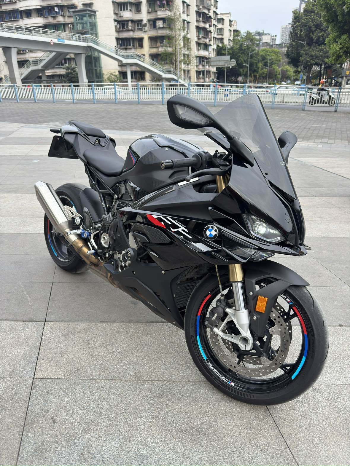 宝马 S 1000 RR