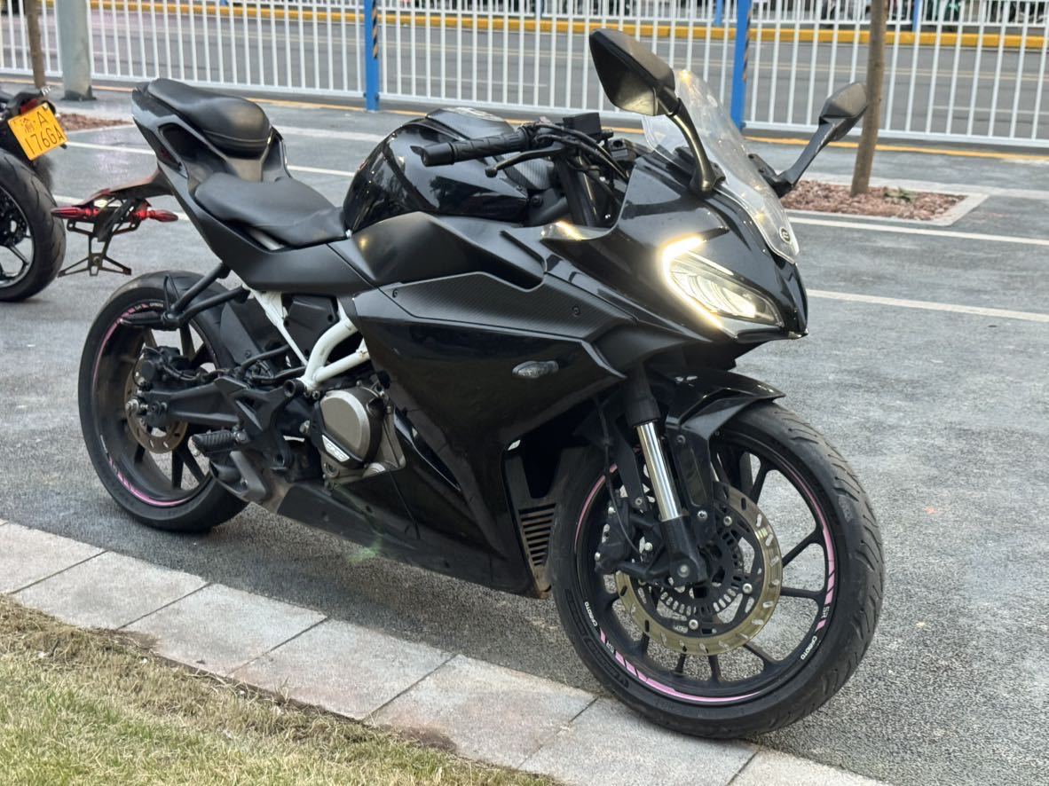 春风 250SR