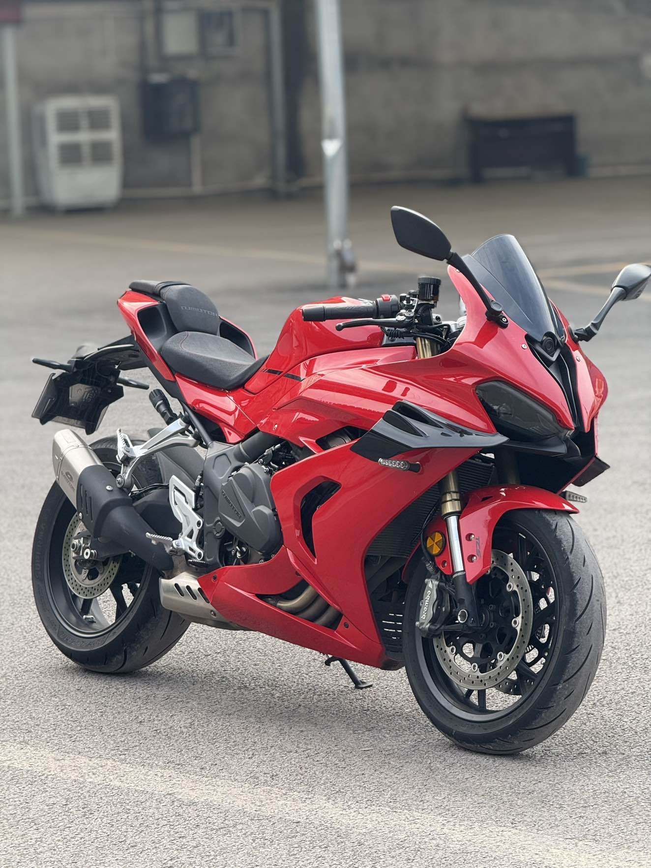 QJMOTOR 赛600