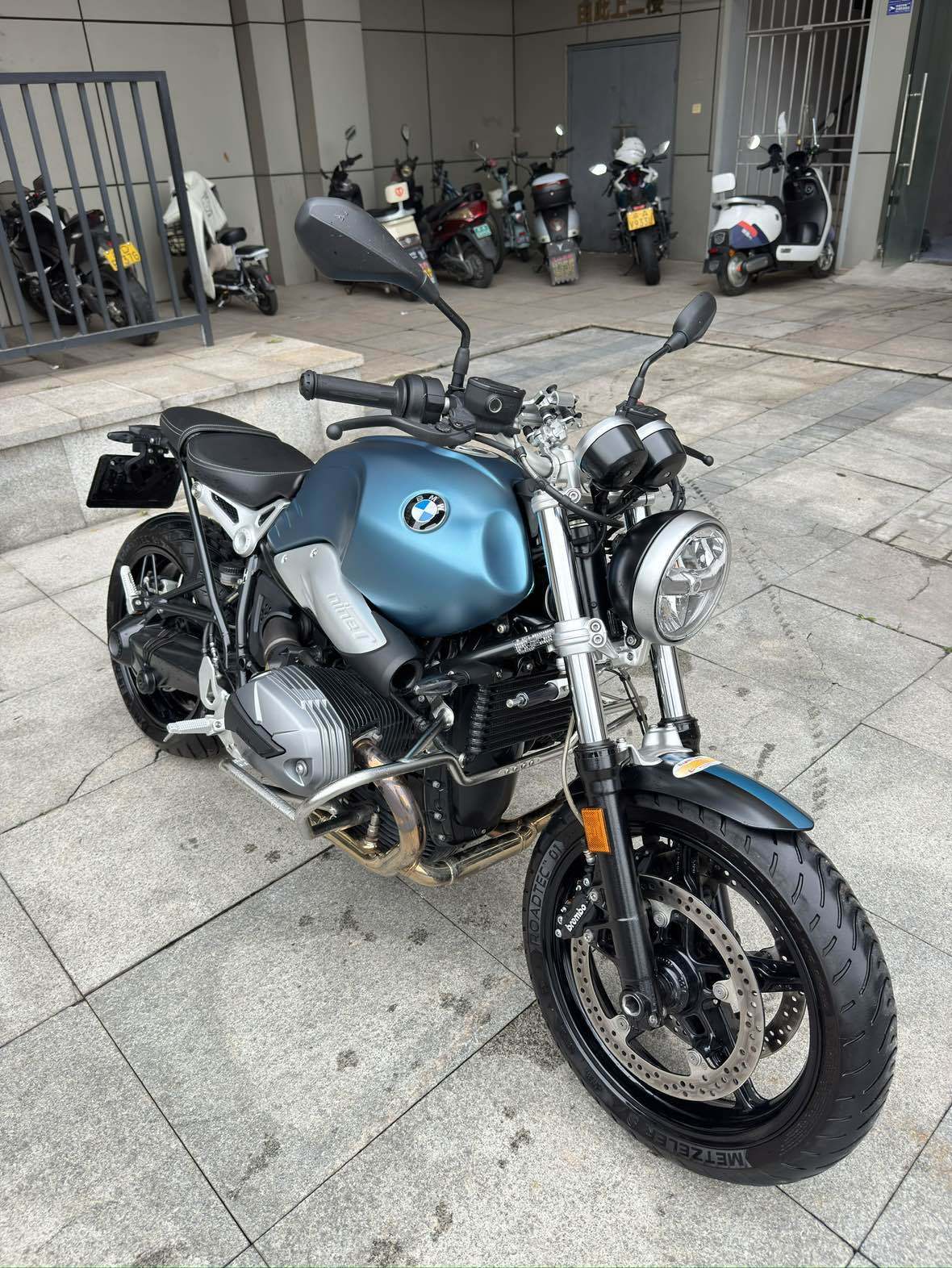 宝马 R NineT