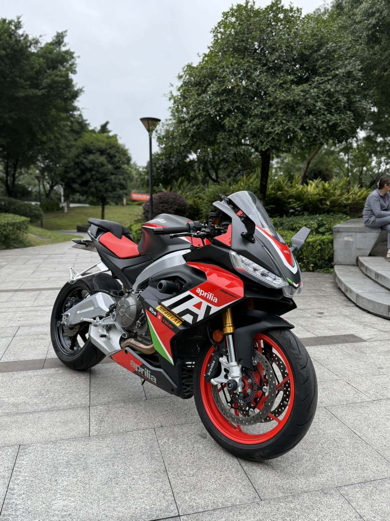 阿普利亚 RS 660 