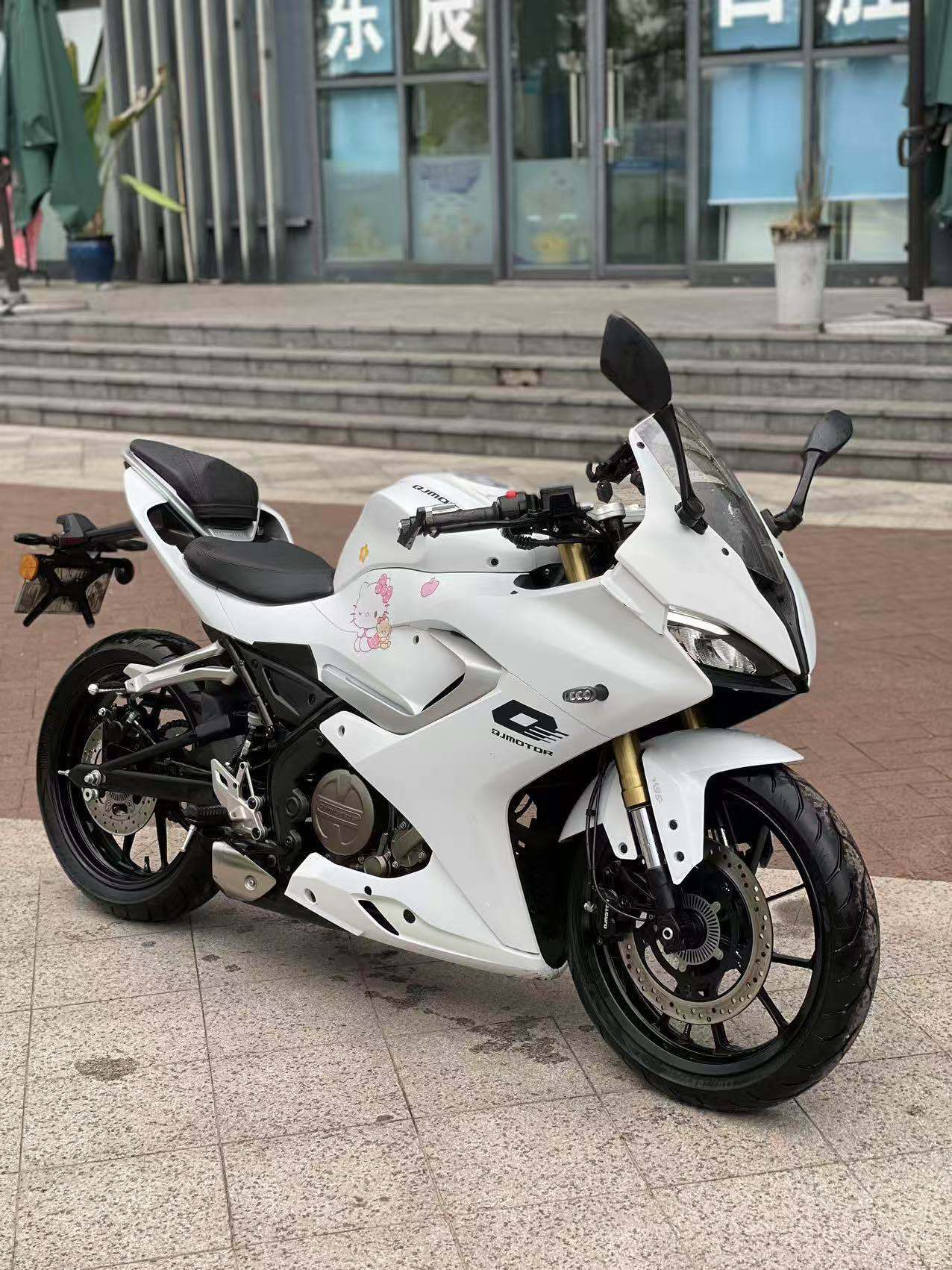 QJMOTOR 赛250