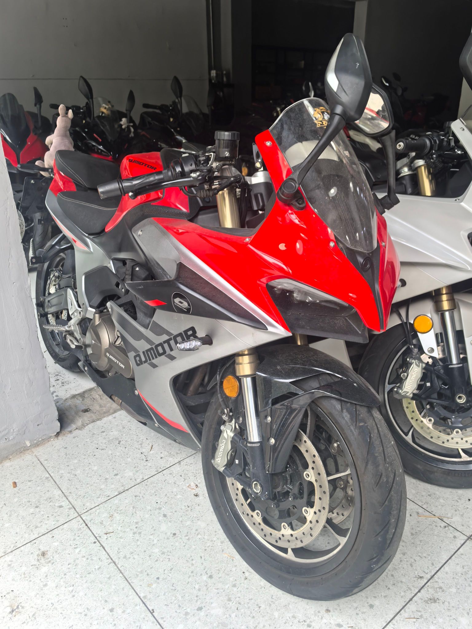 QJMOTOR 赛550