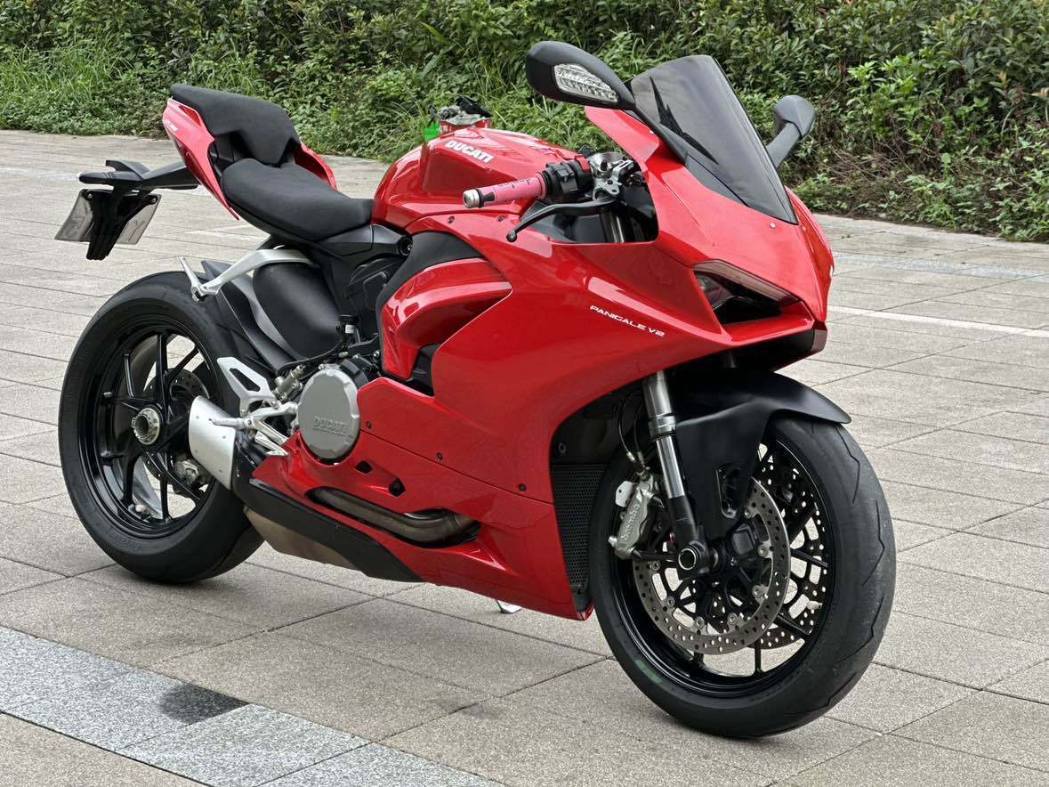 杜卡迪 Panigale V2