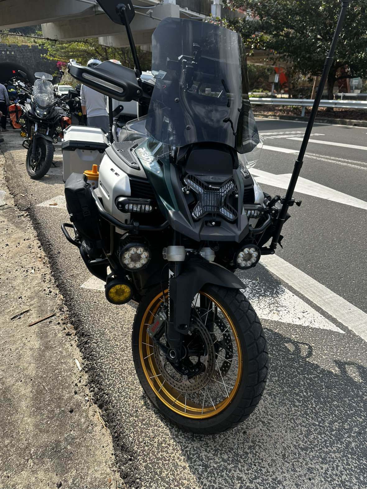 本田DREAMWING CB500X