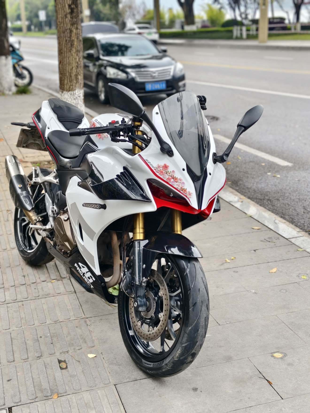 QJMOTOR 赛450