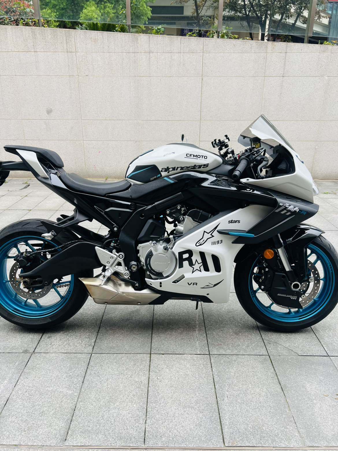春风 675SR