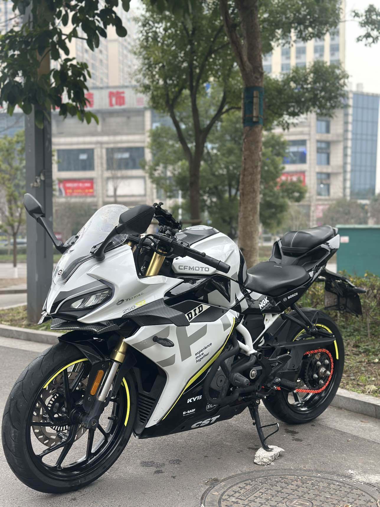 春风 250SR