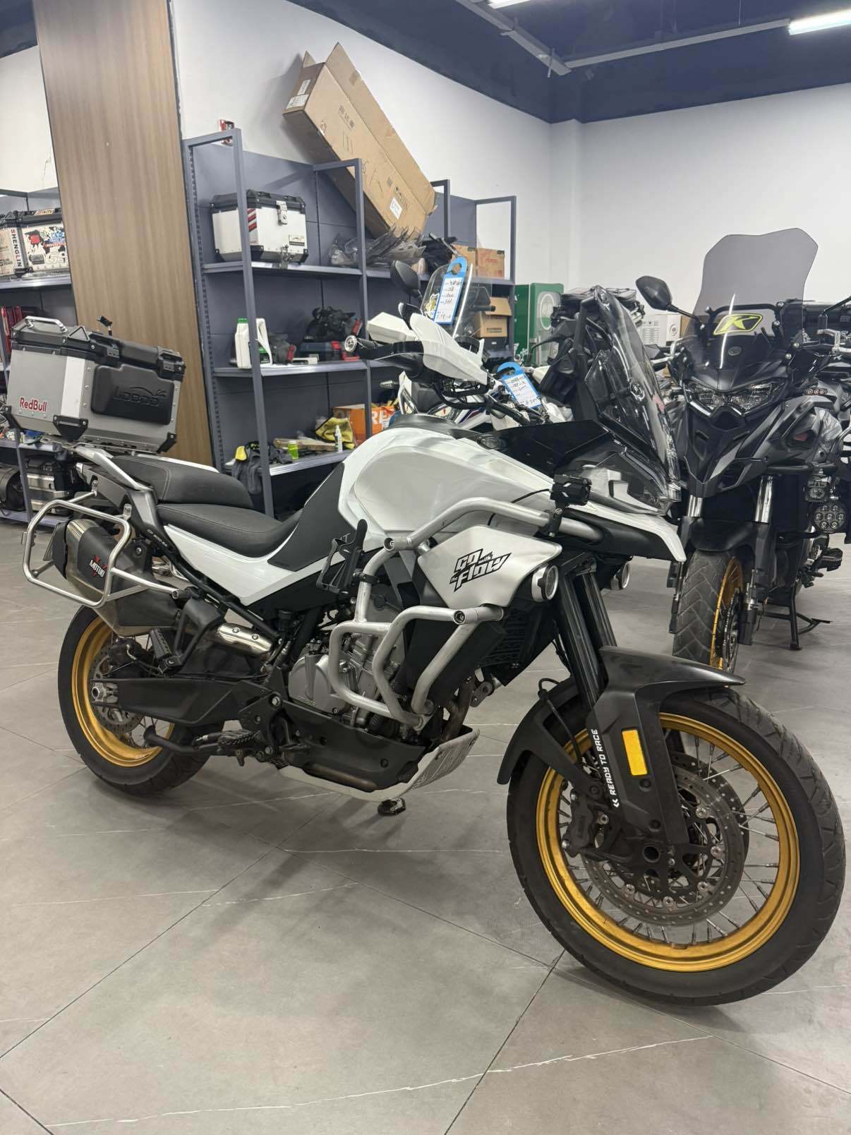 春风 800MT