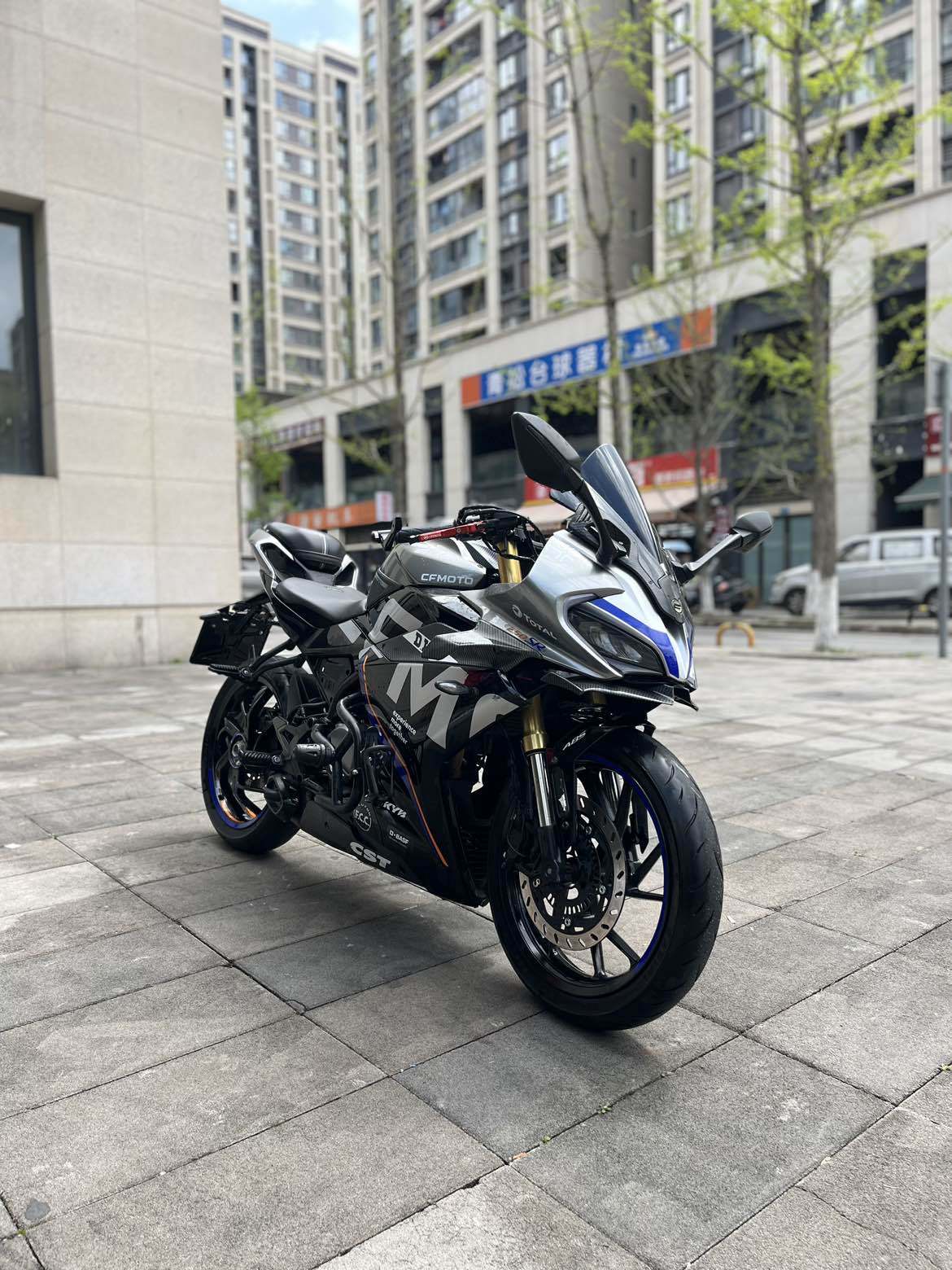 春风 250SR