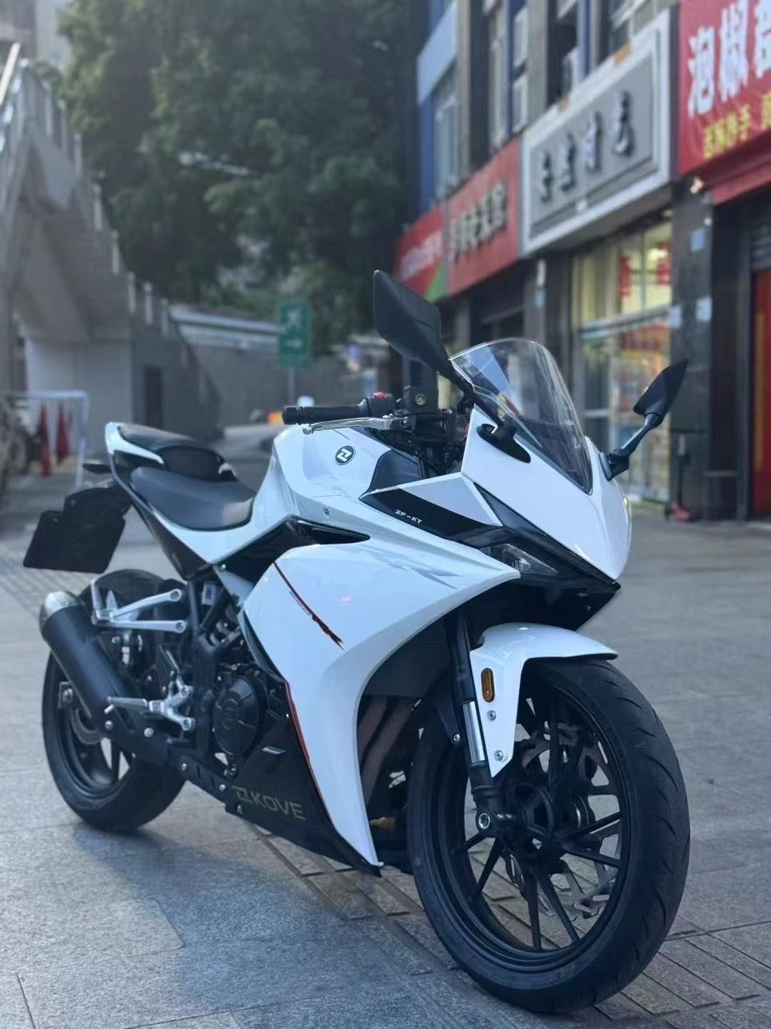 凯越 250RR 刺鸟