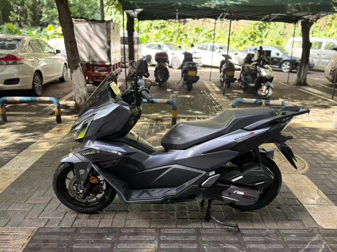 无极 翼龙 SR150R